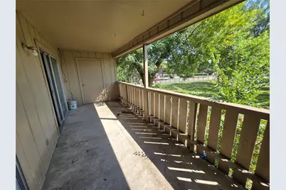 5661 Birchmont Drive #E, Houston, TX 77091 - Photo 10
