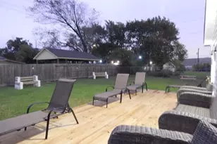 8821 Woodruff St, Houston, TX 77012 - Photo 20