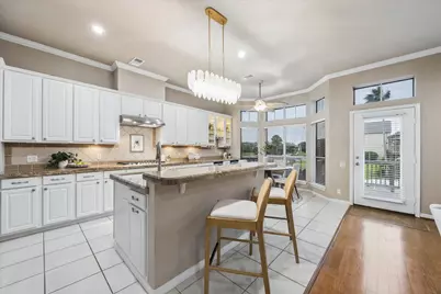 18507 Sandy Cove, Nassau Bay, TX 77058 - Photo 10