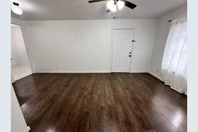 10442 Southport Drive, Houston, TX 77089 - Photo 6