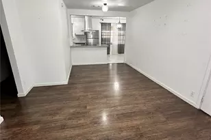 10442 Southport Dr, Houston, TX 77089 - Photo 8