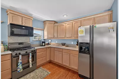 12808 Camino Famoso Road, Galveston, TX 77554 - Photo 14