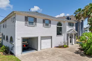 12808 Camino Famoso Rd, Galveston, TX 77554 - Photo 4