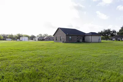 206 Whitewing Trail, El Campo, TX 77437 - Photo 38