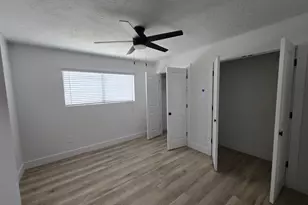409 Brook Hollow Dr, Conroe, TX 77385 - Photo 22