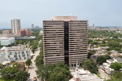 5000 Montrose Boulevard #16B, Houston, TX 77006 - Photo 4