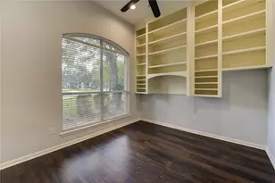 12 Mary's Creek Ln, Friendswood, TX 77546 - Photo 8