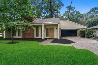 1926 Maple Lakes Drive, Houston, TX 77339 - Photo 2