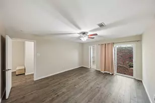 1926 Maple Lakes Dr, Houston, TX 77339 - Photo 24