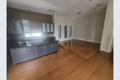 1318 Crockett Street, Houston, TX 77007 - Photo 6