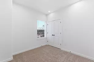 8412 Darien St, Houston, TX 77028 - Photo 22