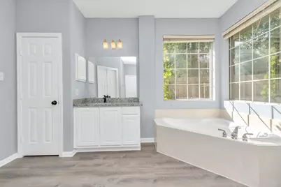 19 Long Springs Place, The Woodlands, TX 77382 - Photo 28