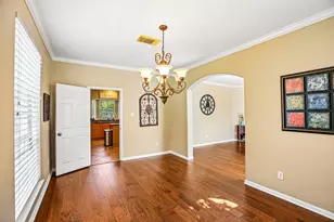 2113 Coldwater Bridge Ln, League City, TX 77573 - Photo 12
