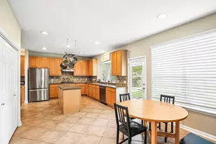 2113 Coldwater Bridge Ln, League City, TX 77573 - Photo 16