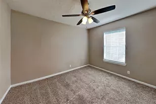 11218 Angelique Dr, Houston, TX 77065 - Photo 12