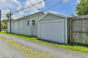 2115 Jack Johnson Blvd, Galveston, TX 77550 - Photo 20