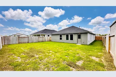 206 Amy Street, Angleton, TX 77515 - Photo 34