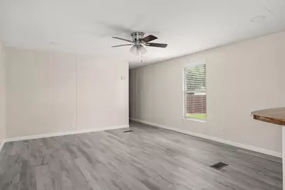 2222 N Austin Avenue #18, Pearland, TX 77581 - Photo 10