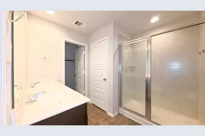 8522 Sacred Lotus Lane, Rosharon, TX 77583 - Photo 10