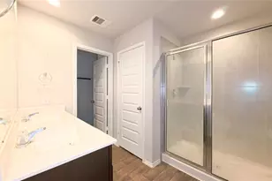 8522 Sacred Lotus Ln, Rosharon, TX 77583 - Photo 10