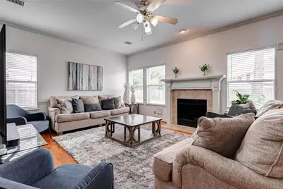 11930 Gardner Park Ln Lane, Sugar Land, TX 77498 - Photo 16