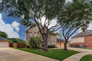 11930 Gardner Park Ln Ln, Sugar Land, TX 77498 - Photo 2