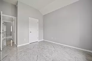 26106 Cypresswood Dr, Spring, TX 77373 - Photo 12