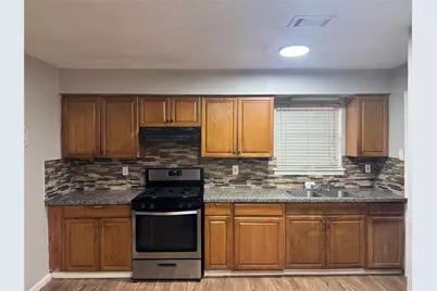 11322 Murr Way, Houston, TX 77048 - Photo 2