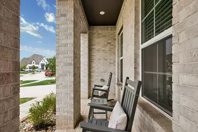 30311 Brook Point Court, Fulshear, TX 77441 - Photo 6