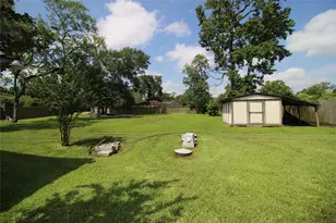16739 Forest Trail Dr, Channelview, TX 77530 - Photo 14