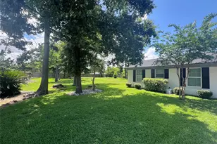 16739 Forest Trail Dr, Channelview, TX 77530 - Photo 10