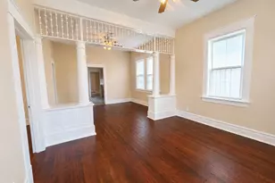 3307 Avenue R, Galveston, TX 77550 - Photo 2