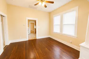 3307 Avenue R, Galveston, TX 77550 - Photo 4
