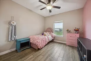 5658 Longhorn Trl, Sealy, TX 77474 - Photo 12