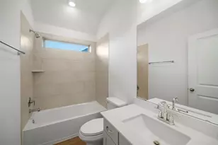15722 Rosemary Hl Ln, Conroe, TX 77302 - Photo 32