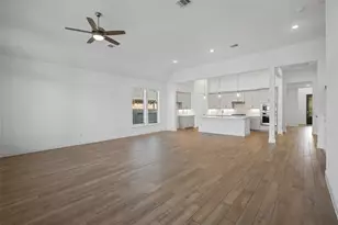 15722 Rosemary Hl Ln, Conroe, TX 77302 - Photo 10