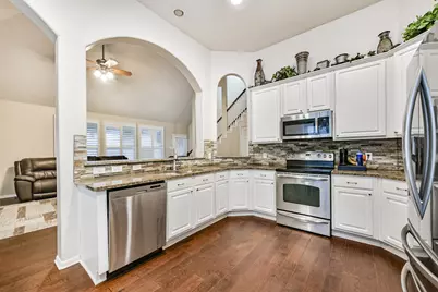 1122 Sussex Trail, Pearland, TX 77584 - Photo 4