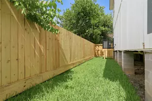 3806 Sayers St, Houston, TX 77026 - Photo 22