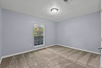 5207 Longshadow Drive, Dickinson, TX 77539 - Photo 32