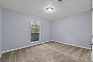 5207 Longshadow Dr, Dickinson, TX 77539 - Photo 32