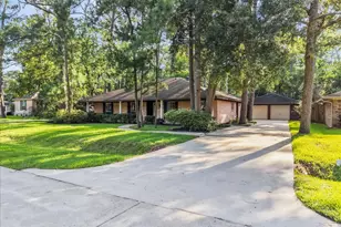5207 Longshadow Dr, Dickinson, TX 77539 - Photo 1