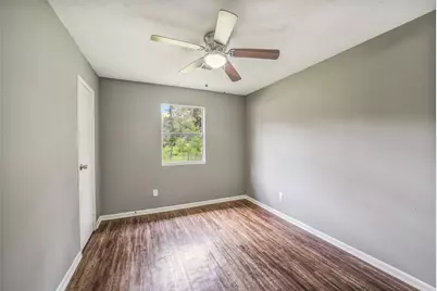 461 Trails End Drive, Cleveland, TX 77328 - Photo 16