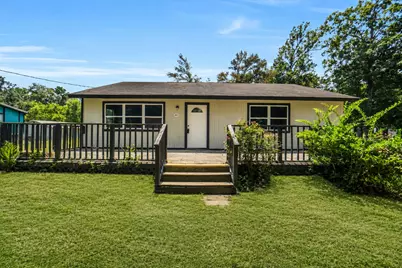 461 Trails End Drive, Cleveland, TX 77328 - Photo 4