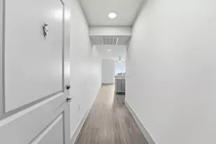 6955 Turtlewood Dr, Houston, TX 77072 - Photo 2