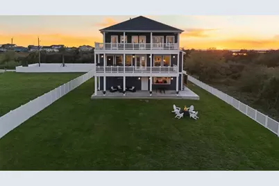 3900 Galleon, Galveston, TX 77554 - Photo 4