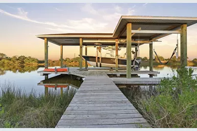 3900 Galleon, Galveston, TX 77554 - Photo 38