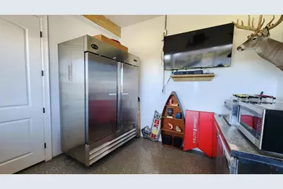 3900 Galleon, Galveston, TX 77554 - Photo 32