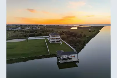 3900 Galleon, Galveston, TX 77554 - Photo 2
