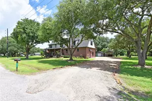 14323 Buffalo St, Needville, TX 77461 - Photo 8