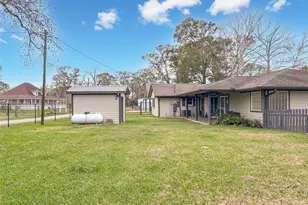 7078 Gupton Rd, Brazoria, TX 77422 - Photo 34